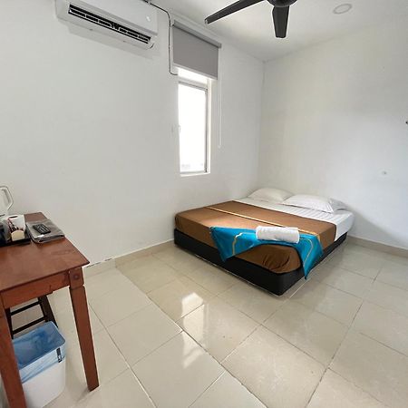 Ibai Beach Guesthouse Куала-Тренгану Экстерьер фото