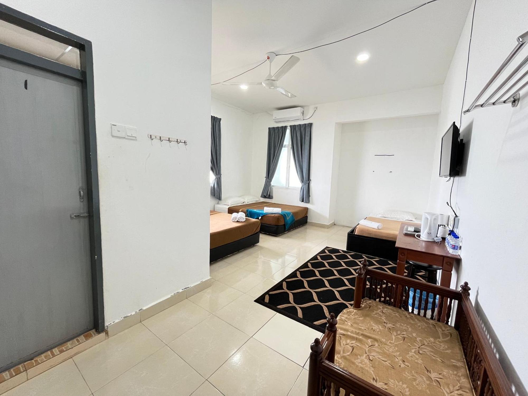 Ibai Beach Guesthouse Куала-Тренгану Экстерьер фото